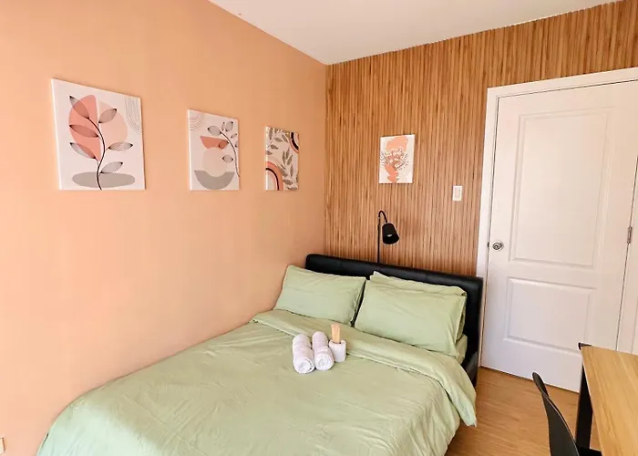 Apartment Azure Staycation Near The Airport Manila