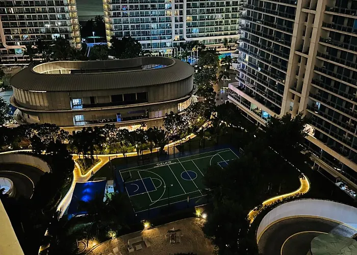 Azure Staycation Near The Airport * Manila